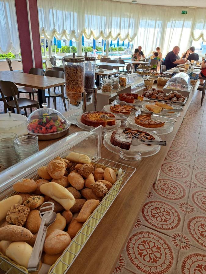 Hotel Marco Lido Di Savio Εξωτερικό φωτογραφία